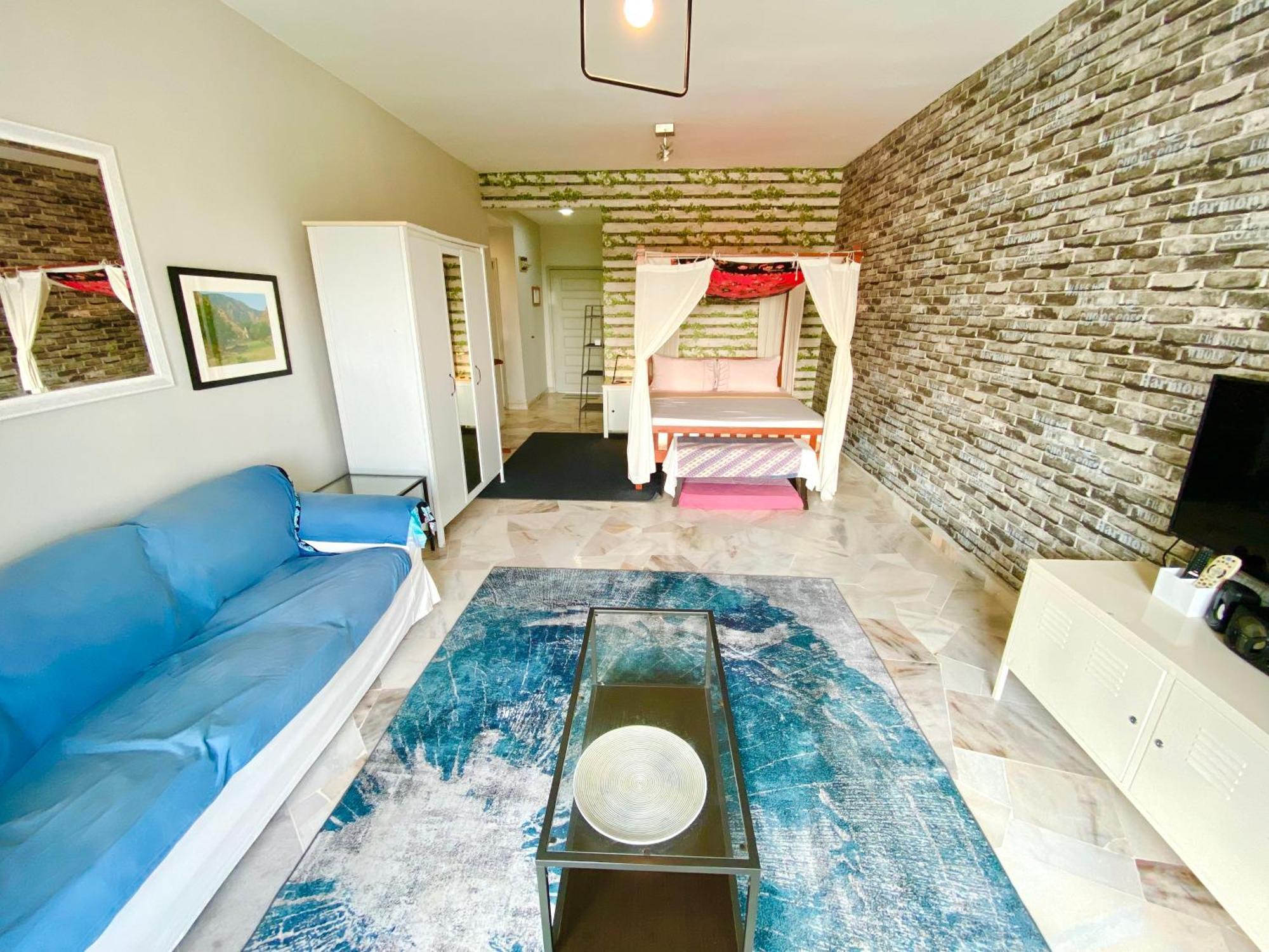 Apartment Rumahchantiqq Bayview,